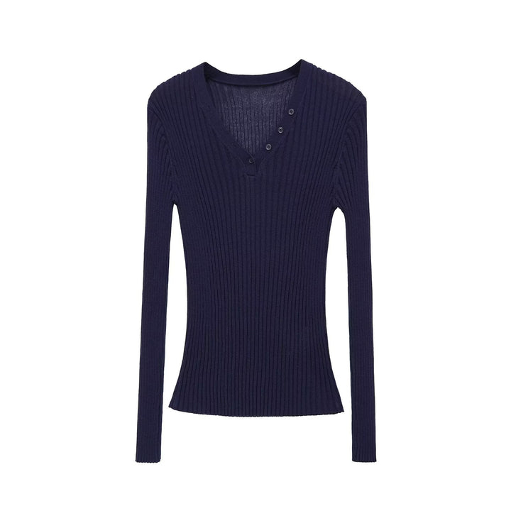 Women Form-fitting Ribbed Long Sleeve with V-neck and Decorative Button Placket Mune Fashion