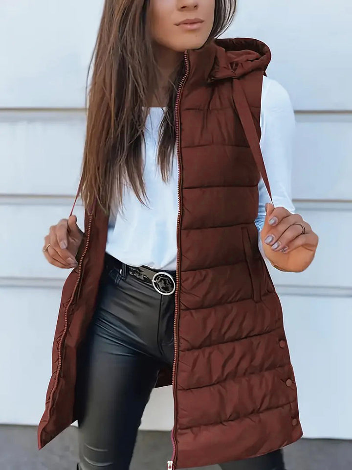Ladies nan long quilted hooded vest with two-way zipper and side pockets Mune Fashion