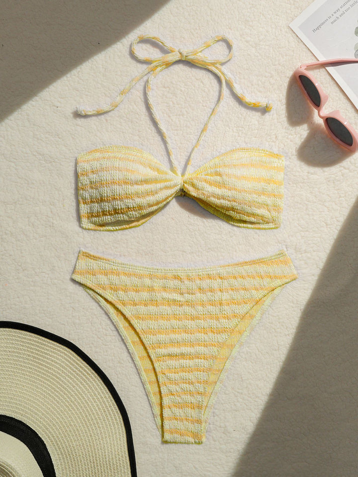 Women's bikini set with textured surface Mune Fashion