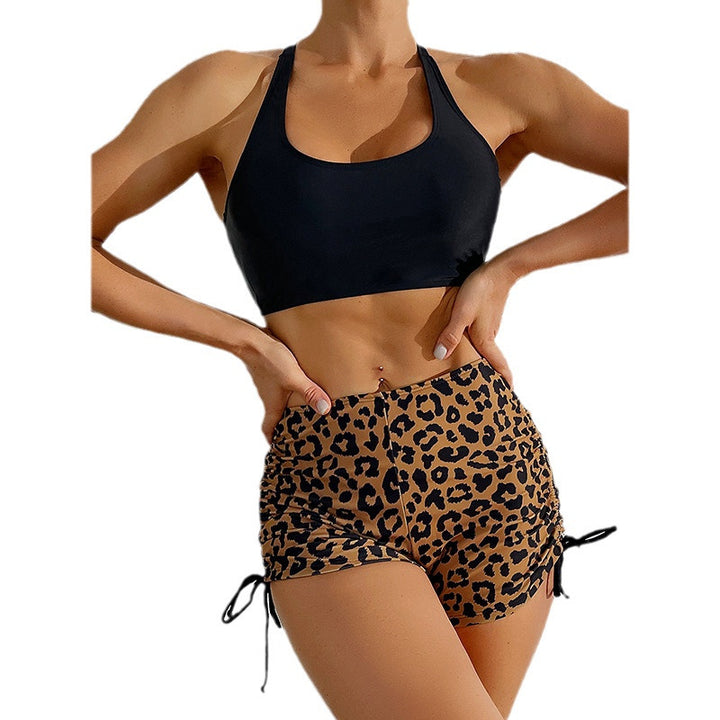 Women's Sporty Bikini Top with Removable Straps and High Cut Mune Fashion