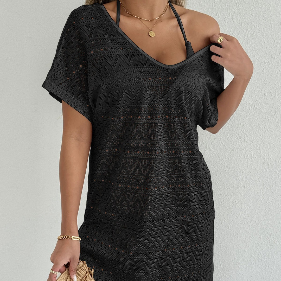 Women's airy crochet cover-up with deep V-neck Mune Fashion