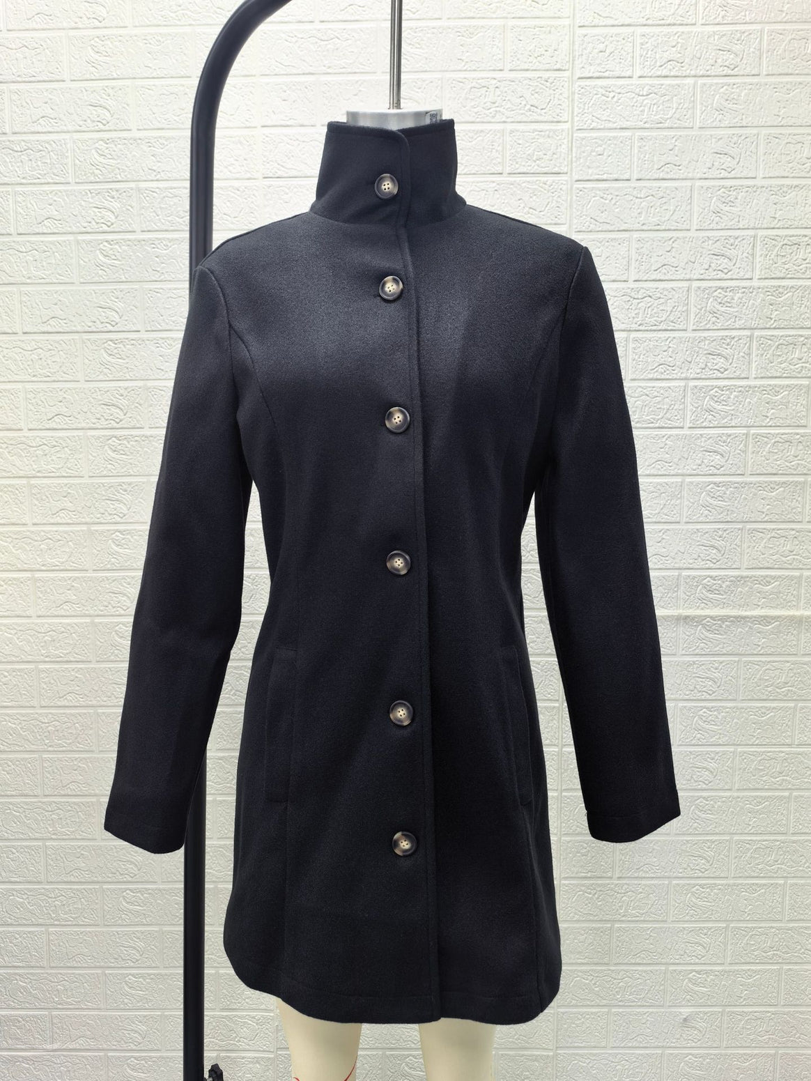 Women's Tailored Wool Coat with Stand-up Collar Mune Fashion