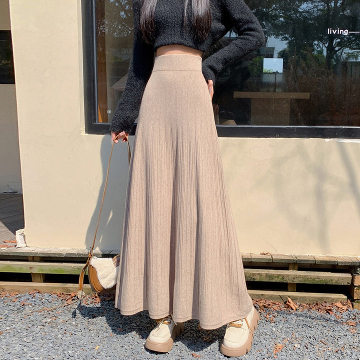 Ladies Maxi Skirt with Elegant Pleats Mune Fashion