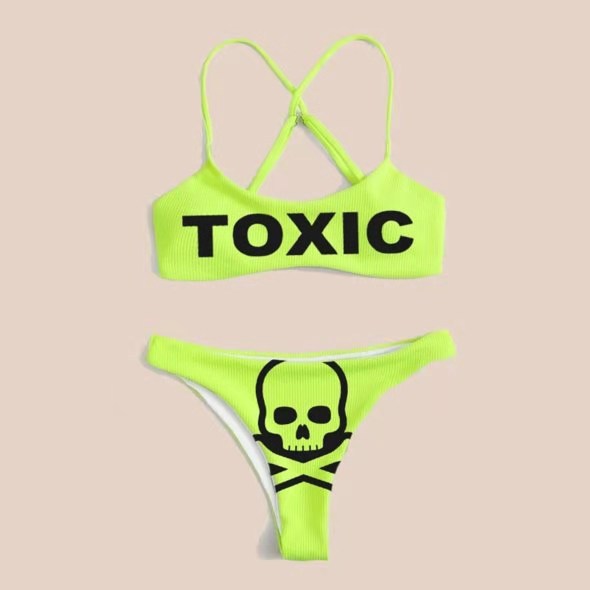 Women's sports bikini with eye-catching lettering and skull design Mune Fashion