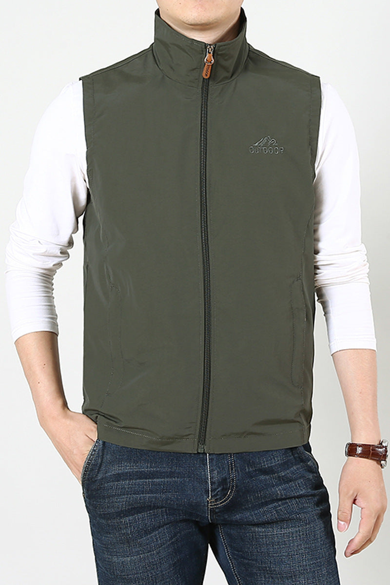 Men's lightweight windproof outdoor vest with stand-up collar and full-length zipper Mune Fashion