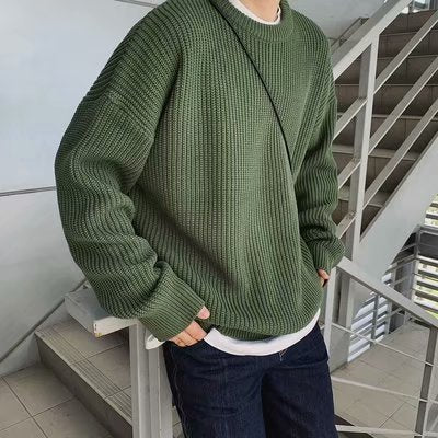 Men's chunky knit sweater with round neckline and casual fit Mune Fashion