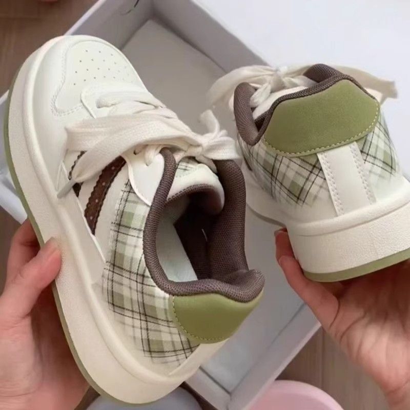 Women's Comfortable Sneakers with Fashionable Check Pattern Mune Fashion