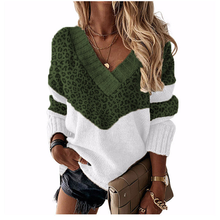 Women’s V-neck knitted pullover with chevron pattern and oversized fit Mune Fashion