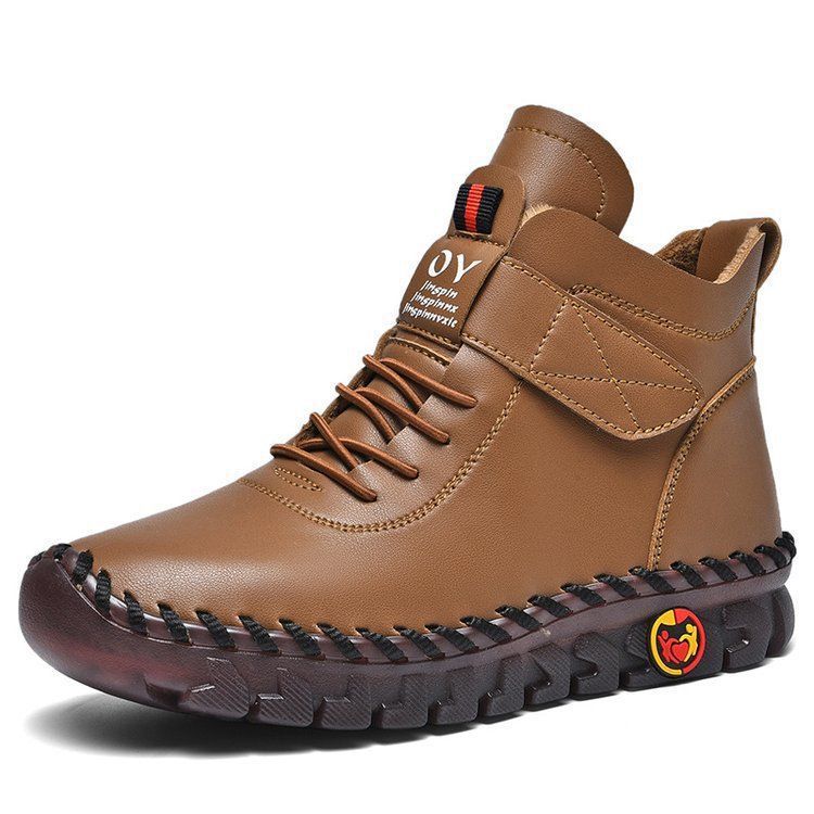 Men's ankle-height casual leather imitation boots with Velcro fastener, padded comfort insole, and profiled rubber outsole Mune Fashion