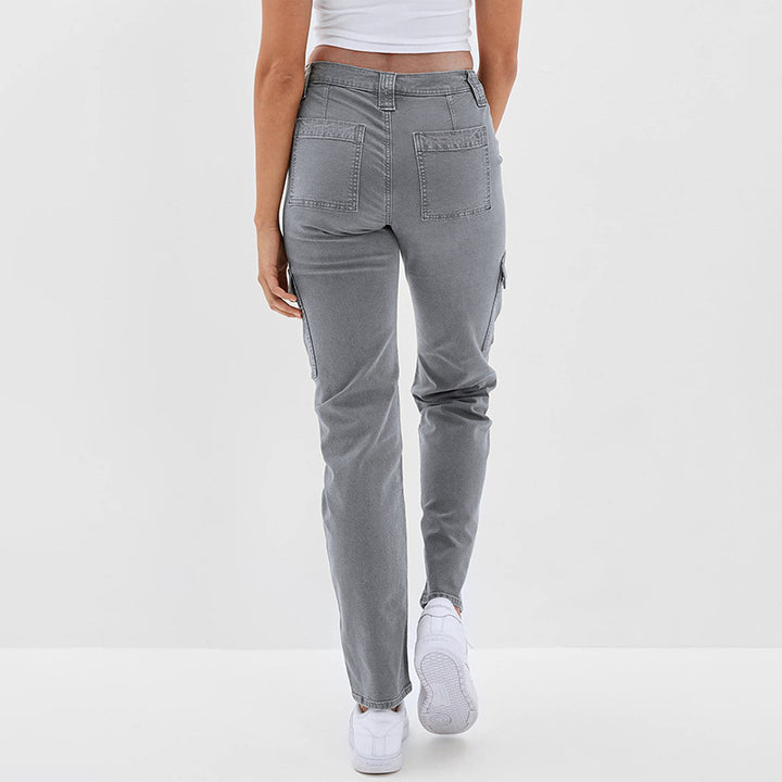 Women's High-Waisted Denim Cargo Pants with Straight Leg and Multiple Pockets Mune Fashion