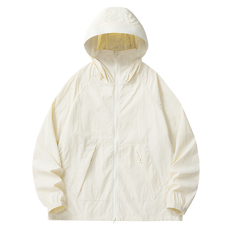 Men's lightweight wind and water-repellent hooded jacket with mesh lining, raglan sleeves & adjustable hem Mune Fashion