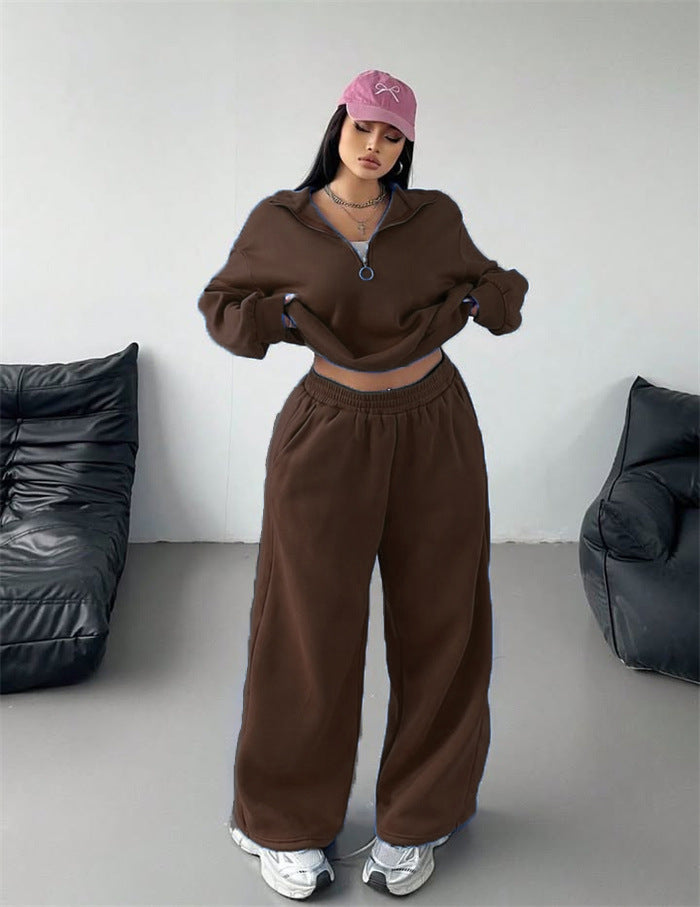 Women Velvet Cropped Zip Hoodie and Loose-Fitting High-Waist Palazzo Jogging Pants Mune Fashion