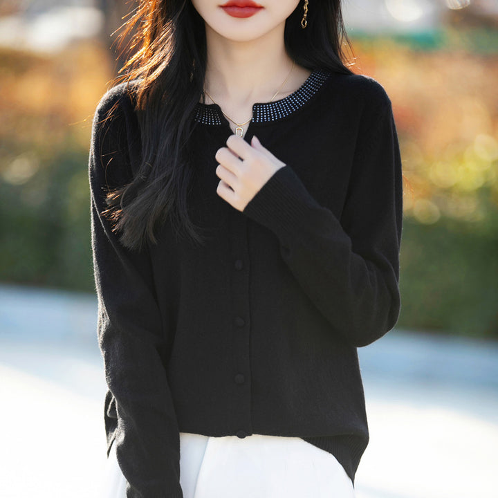 Women Short Cardigan made of ultra-fine cotton mix with sparkling crystal edge and tone-on-tone button placket Mune Fashion