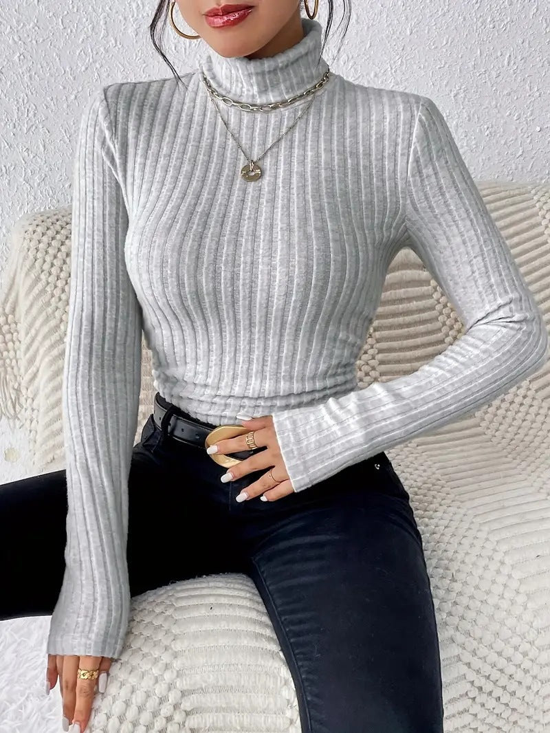Women's form-fitting ribbed turtleneck sweater with tailored cut Mune Fashion