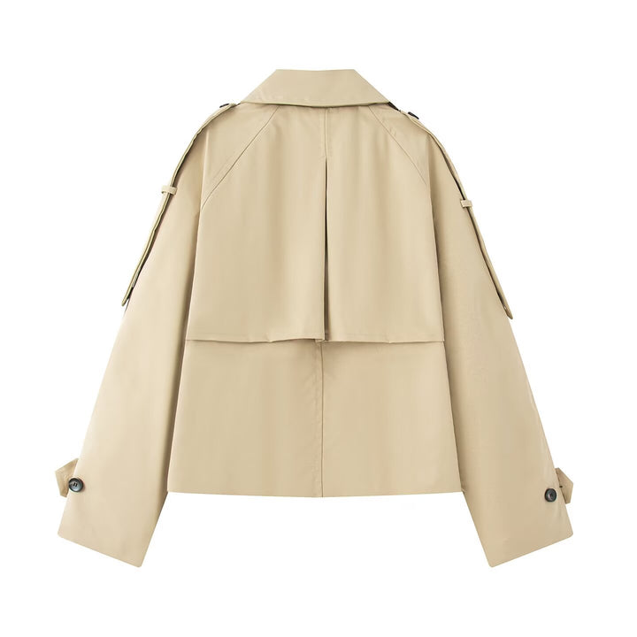 Women short cut trench with boxy silhouette, shoulder patches and wide cuffs Mune Fashion