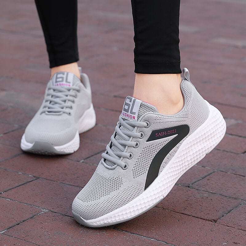 Women's seamless knit sneaker with elastic entry, honeycomb midsole, and anatomical comfort footbed Mune Fashion