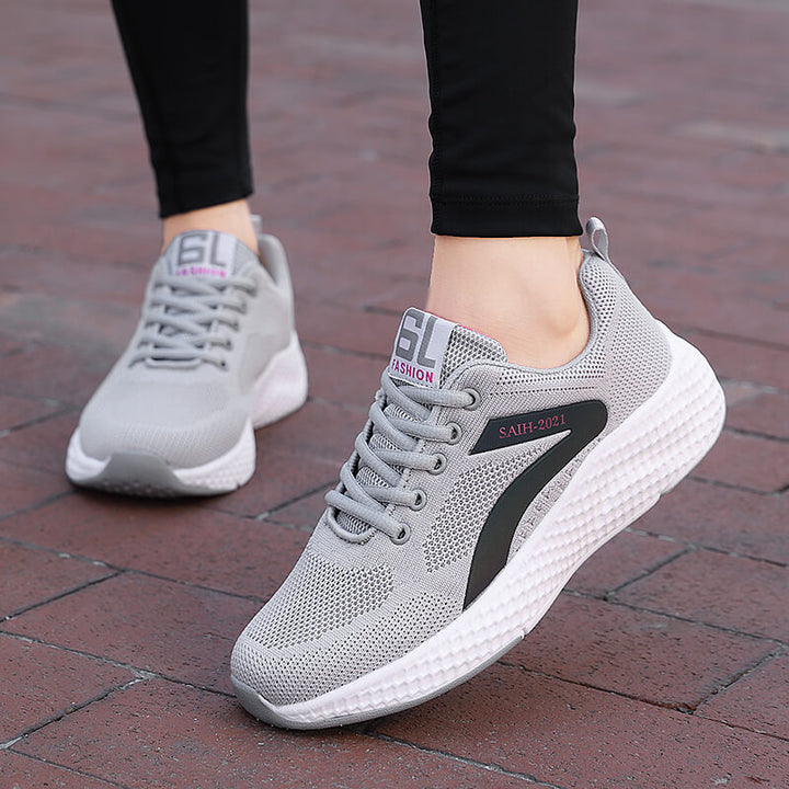 Women's seamless knit sneaker with elastic entry, honeycomb midsole, and anatomical comfort footbed Mune Fashion