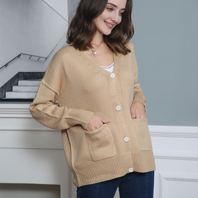 Women Fine Oversize Knit Cardigan with V-Neck, Button Placket and Patch Pockets Mune Fashion