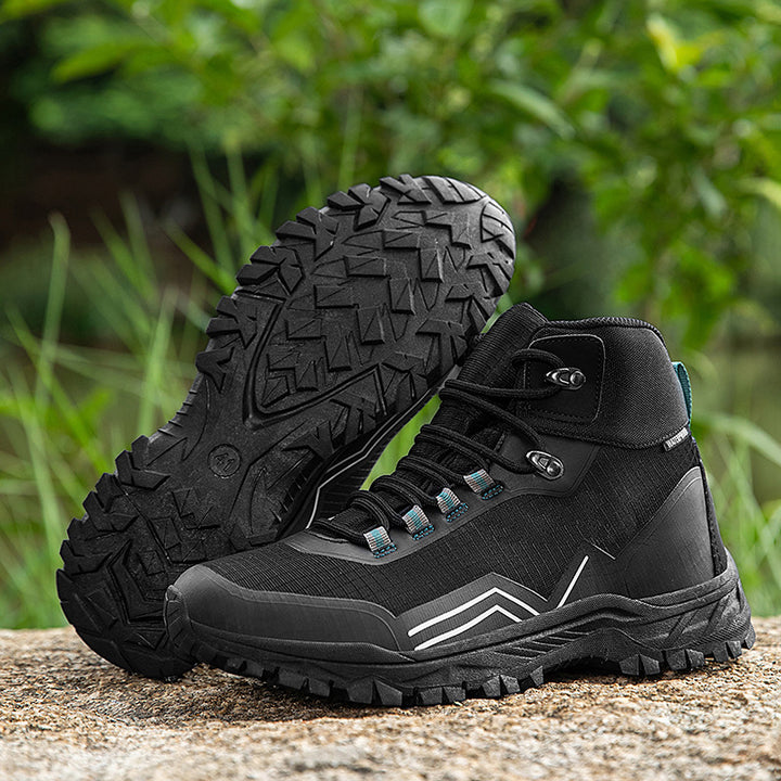 Ladies ankle-high light hiking and trekking boots with padded shaft Mune Fashion
