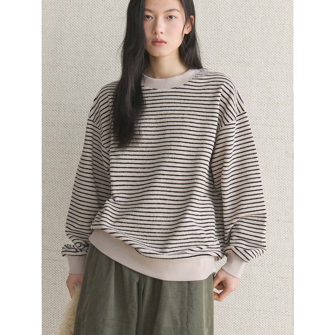 Women Oversize Striped Fine Knit Sweater with Dropped Shoulder Mune Fashion