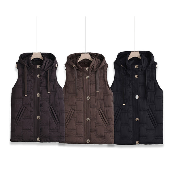 Women's quilted hooded vest with button-front and slip pockets Mune Fashion
