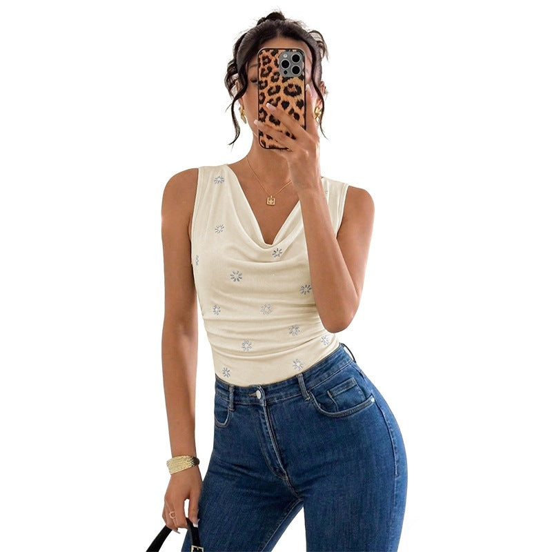 Women Elegant tank top with floral appliqués Mune Fashion