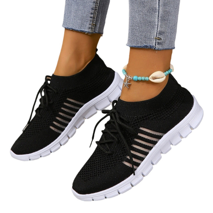 Women's knitted sock sneakers with elastic shaft, decorative lacing, and flexible tread sole Mune Fashion