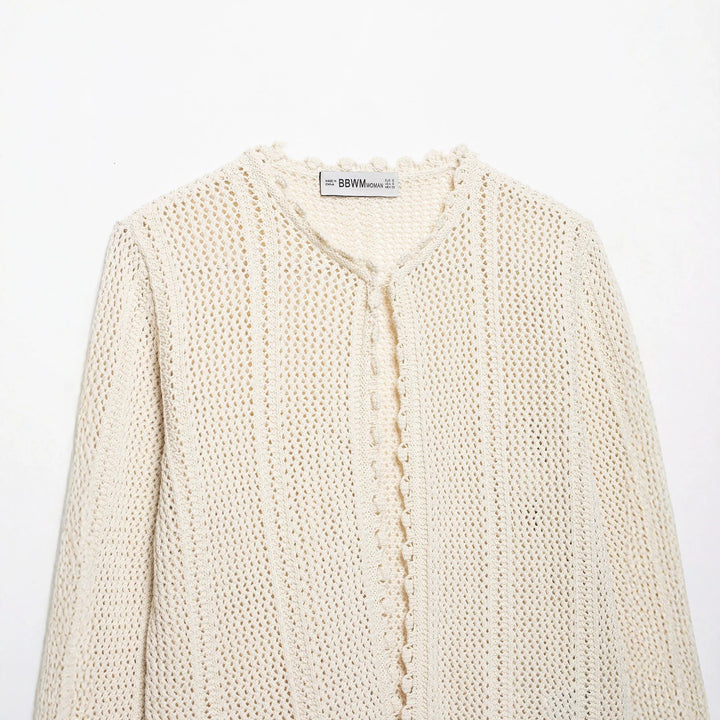 Women's Lightweight Crochet Cardigan with Lace Pattern, Scalloped Hem and Boxy Silhouette Mune Fashion