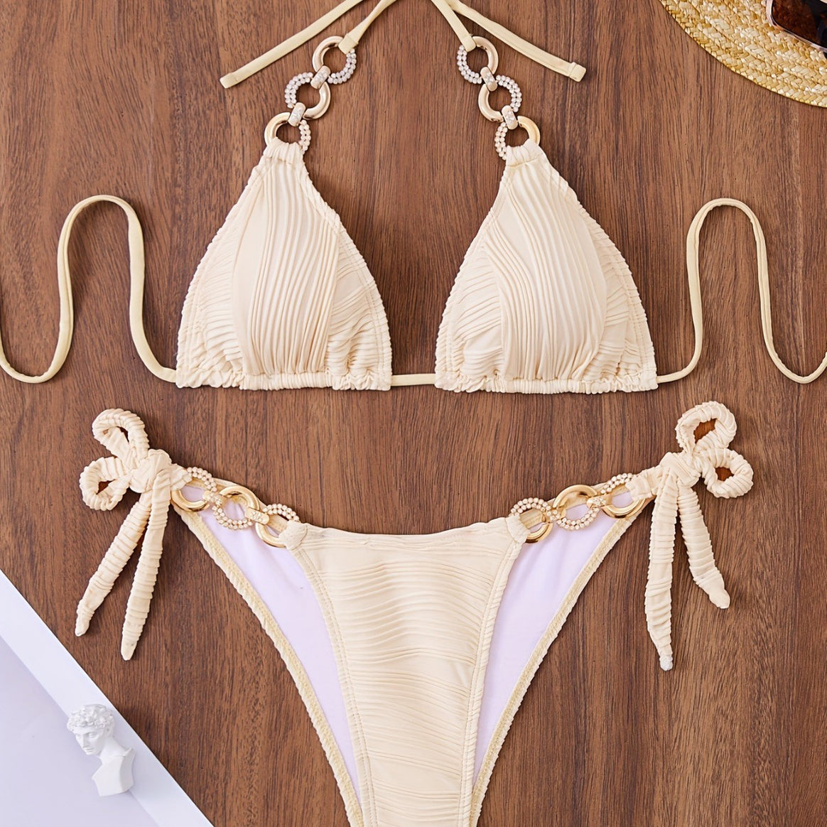 Ladies triangle bikini with refined ruffle design and high-quality ring details Mune Fashion
