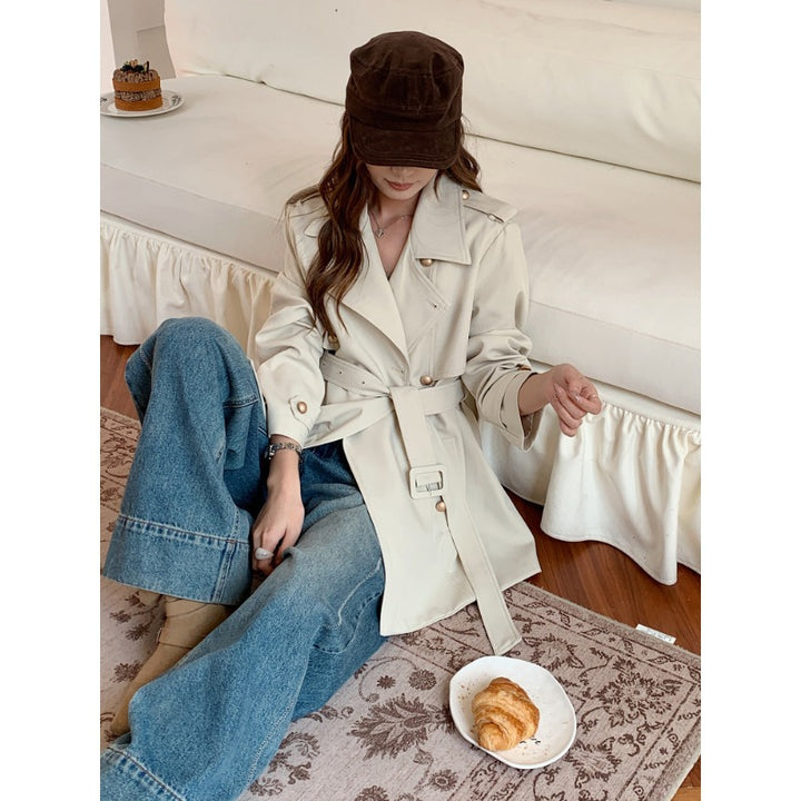 Ladies Short Tie Belt Trench Coat with A-Line Cut and Dropped Shoulders Mune Fashion