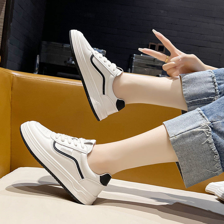 Women's casual sneakers with fashionable design and cushioned outsole Mune Fashion