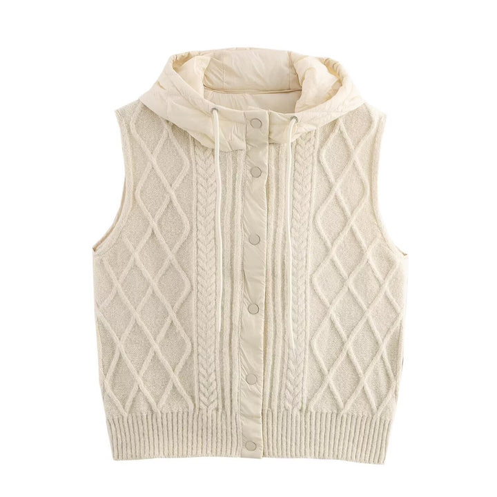 Women's sleeveless knitted vest with quilted hood and snap button placket Mune Fashion