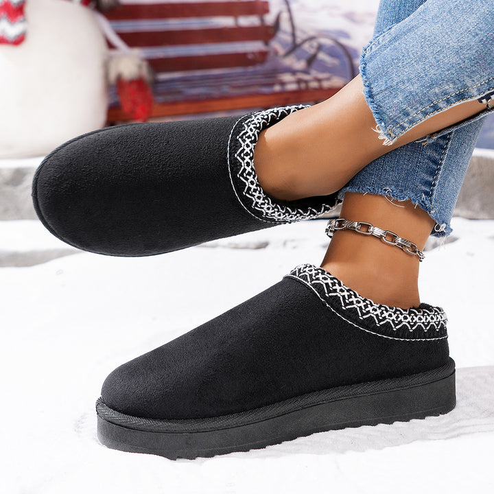 Women’s Lined Loafer Slippers made of Suede-Like Material with Embroidered Edge and Profiled Platform Mune Fashion