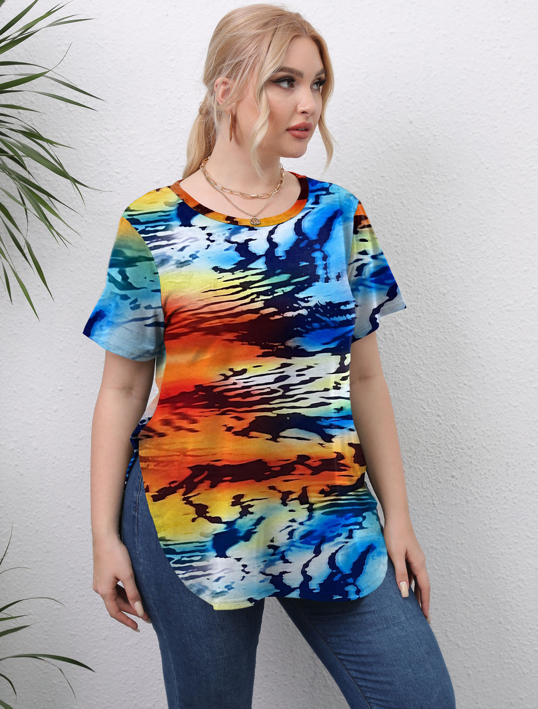 Women's casual T-shirt with modern tie-dye design Mune Fashion