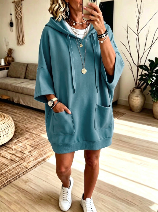 Women's Oversize Hoodie Dress with Kangaroo Pockets and Half-Length Sleeves Mune Fashion