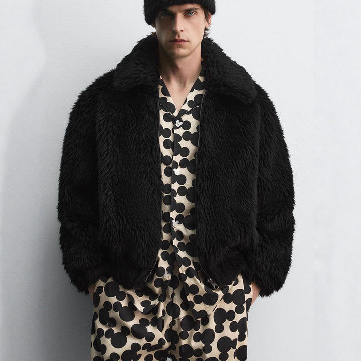 Men's short jacket made of faux fur with zipper and boxy cut Mune Fashion