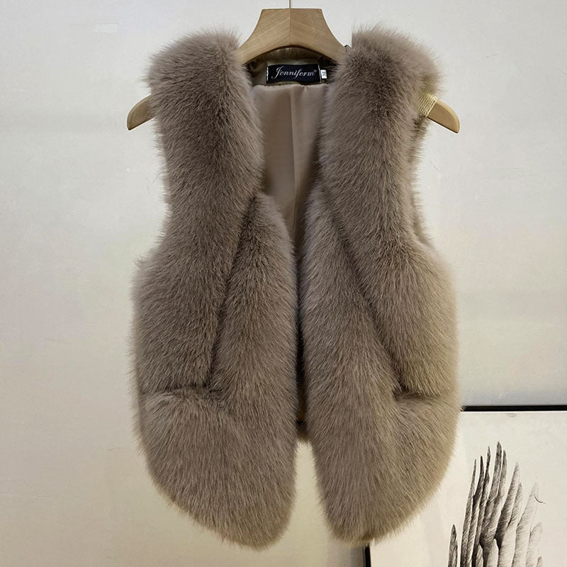 Women's Sleeveless High-Pile Faux Fur Vest with Tailored Fit and Inset Pockets Mune Fashion