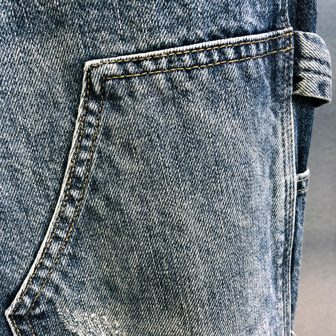 Ladies Fashionable Denim Pants Mune Fashion