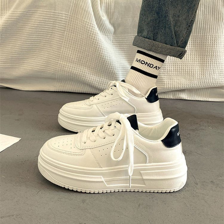 Ladies platform sneaker with trendy design and optimal wearing comfort Mune Fashion