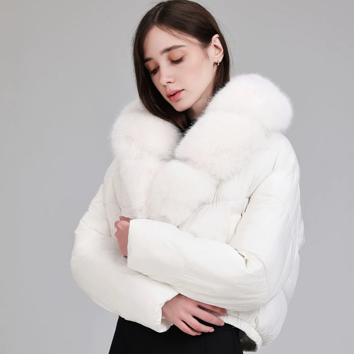 Women's Short Quilted Puffer Bomber Jacket with Extra Wide Faux Fur Collar Mune Fashion