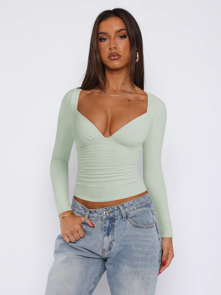 Women Fitted Long-Sleeve Top with V-Neckline and Gathers Mune
