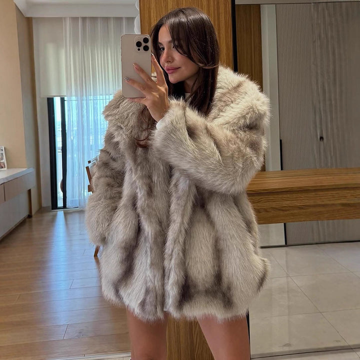 Women's Short Coat Oversize Faux Fur with Voluminous Shawl Collar and Boxy Silhouette Mune Fashion