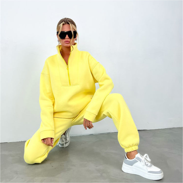 Women’s soft oversized half-zip loungewear set with high stand collar and fitted joggers Mune Fashion