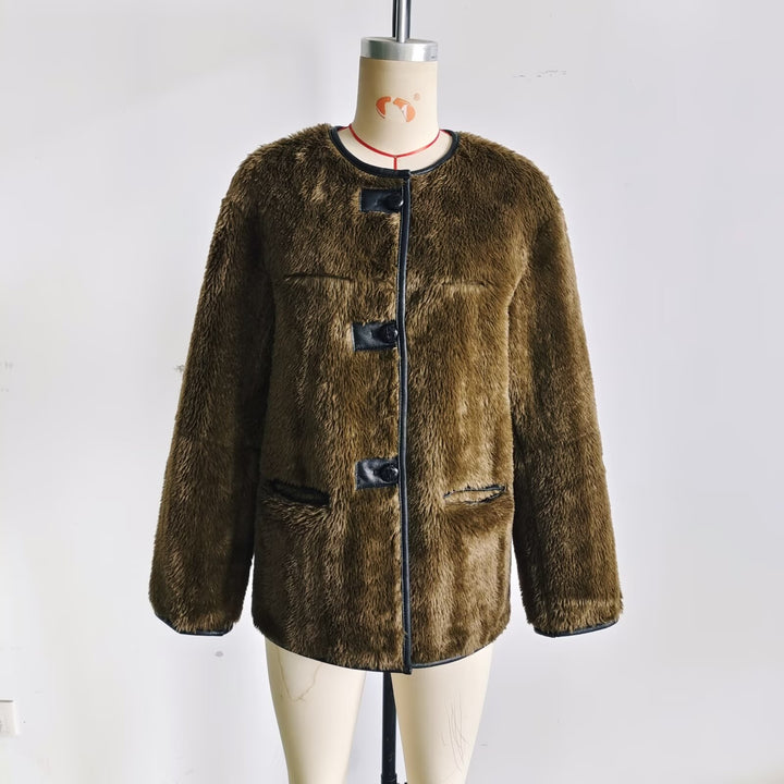 Women nan shorter stylish teddy coat with round neckline, contrasting piping and patch pockets Mune Fashion