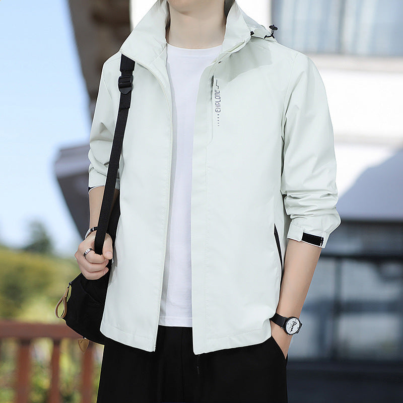 Men's Lightweight Hooded Windbreaker with Full-Zip and Concealed Pockets Mune Fashion