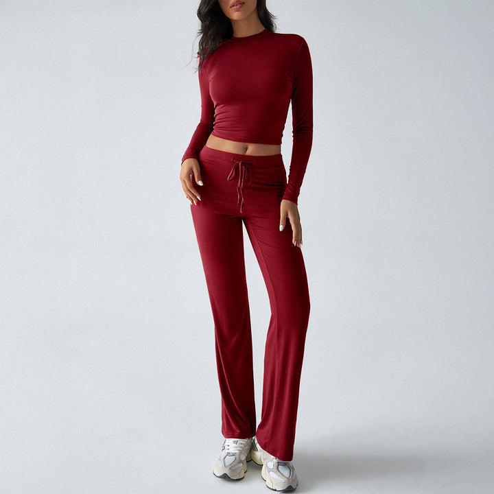 Women's fitted long sleeve crop top and wide lounge pants in a two-piece set made of stretch jersey Mune Fashion