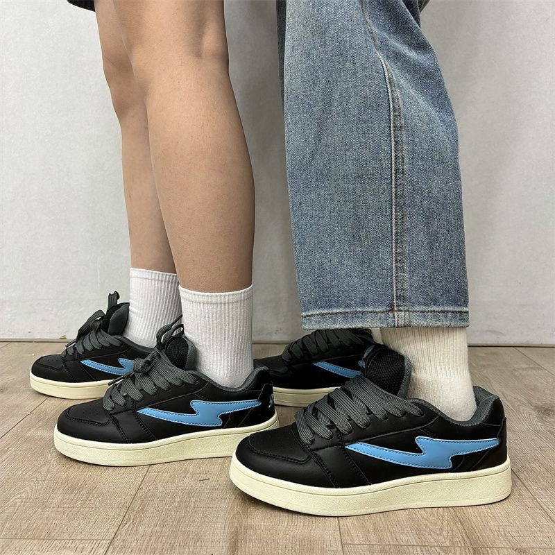 Ladies sneaker with comfortable padding and sporty design Mune Fashion
