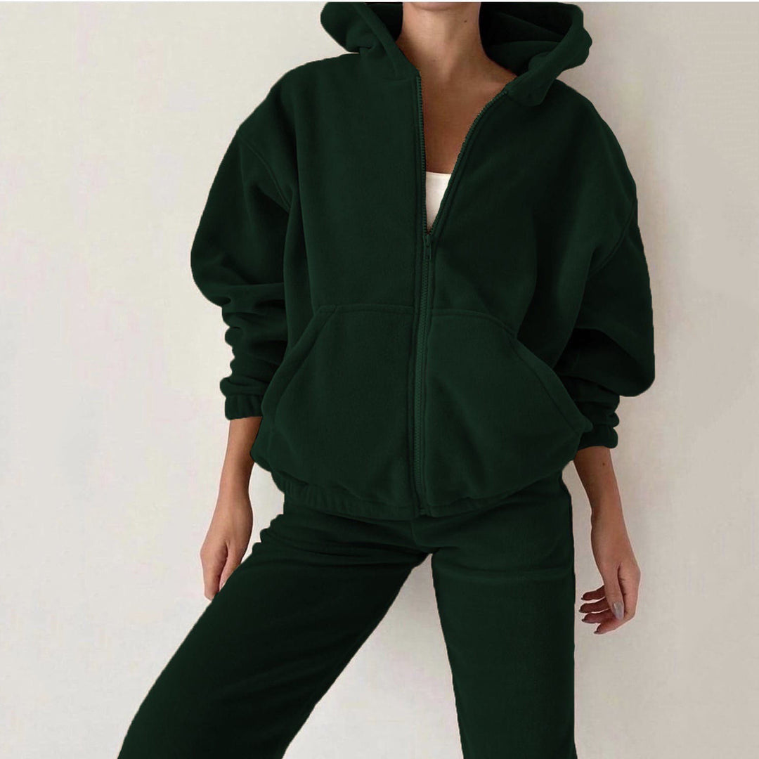 Women's oversized hoodie with kangaroo pocket and cargo jogger set Mune Fashion