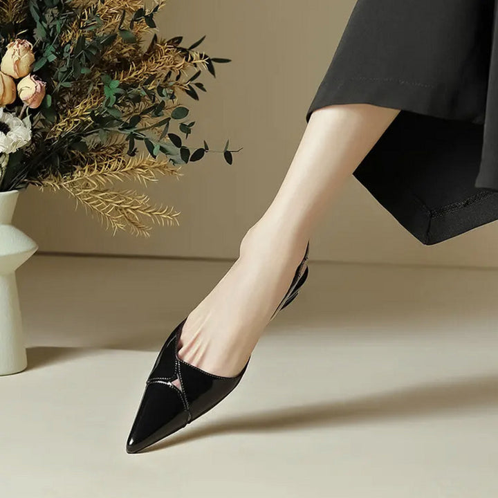 Women's slingback ballerina in patent leather with pointed toe and sculptural heel Mune Fashion