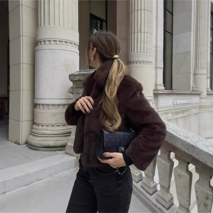 Women's Short Boxy Faux Fur Jacket with Shirt Collar and Dense High-Pile Texture Mune Fashion